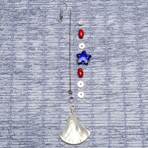 Nancy Chase's 4th of July Earrings - , Holiday Designs, Loops, Wire Loop, Wrapped Wire Loop, Beads, Assemble your design 
